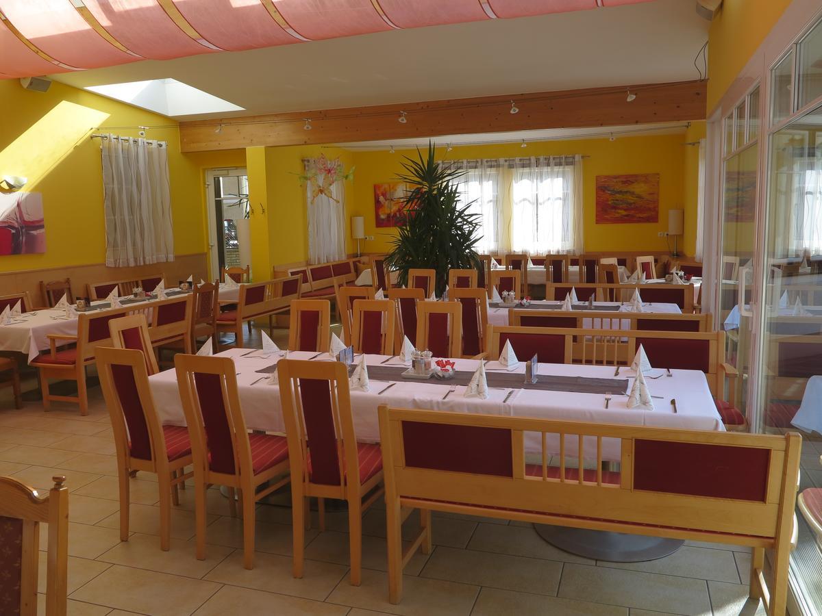 Hotel Gasthof Stoeckler Enns Exterior foto