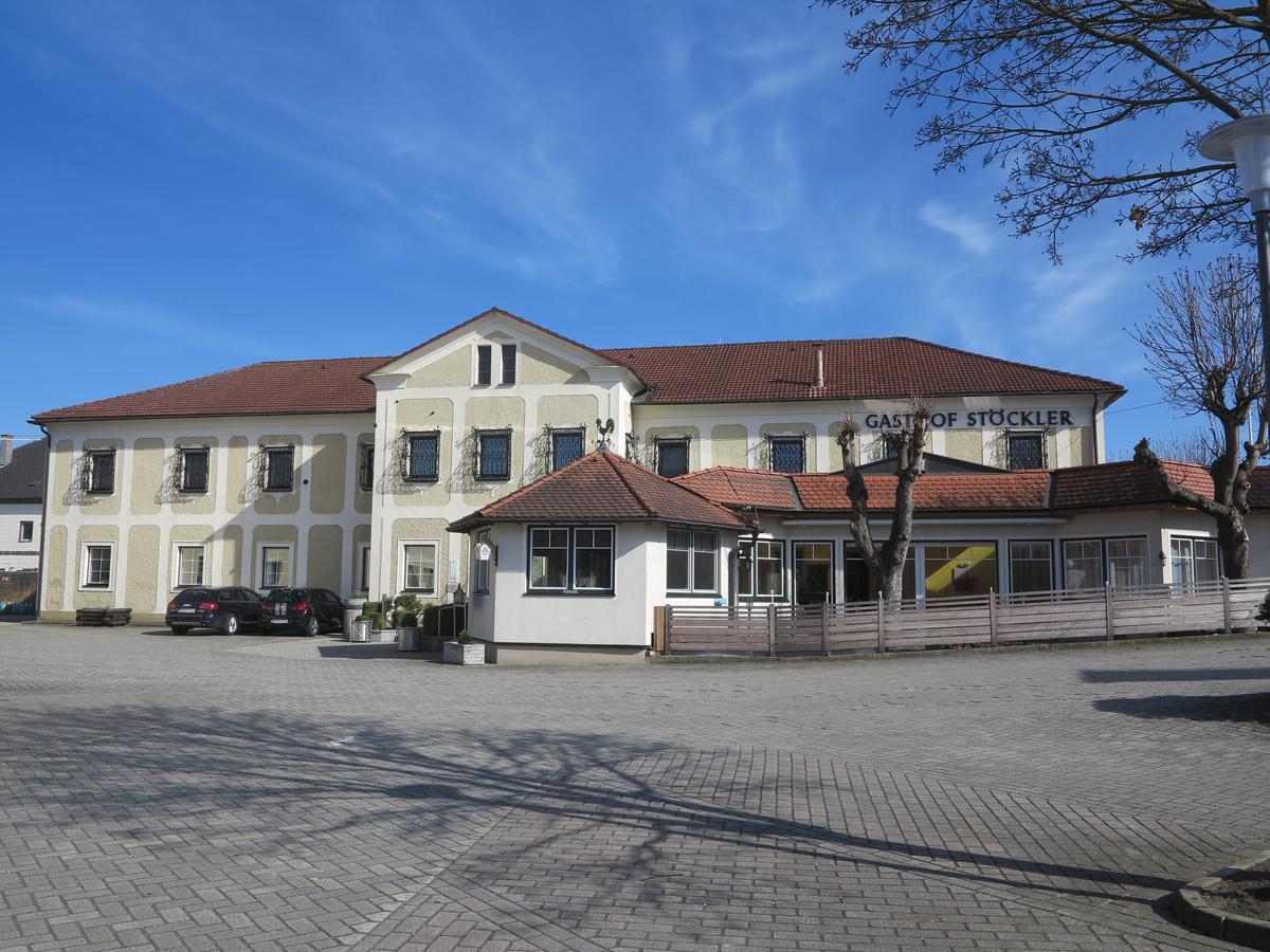 Hotel Gasthof Stoeckler Enns Exterior foto