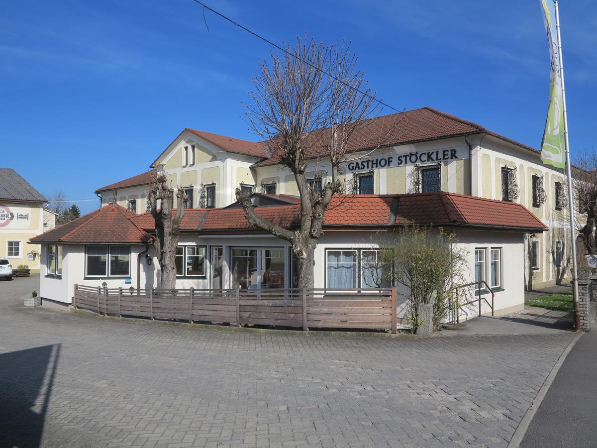 Hotel Gasthof Stoeckler Enns Exterior foto