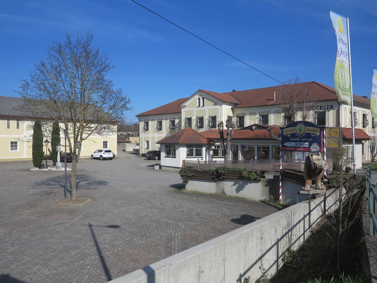 Hotel Gasthof Stoeckler Enns Exterior foto