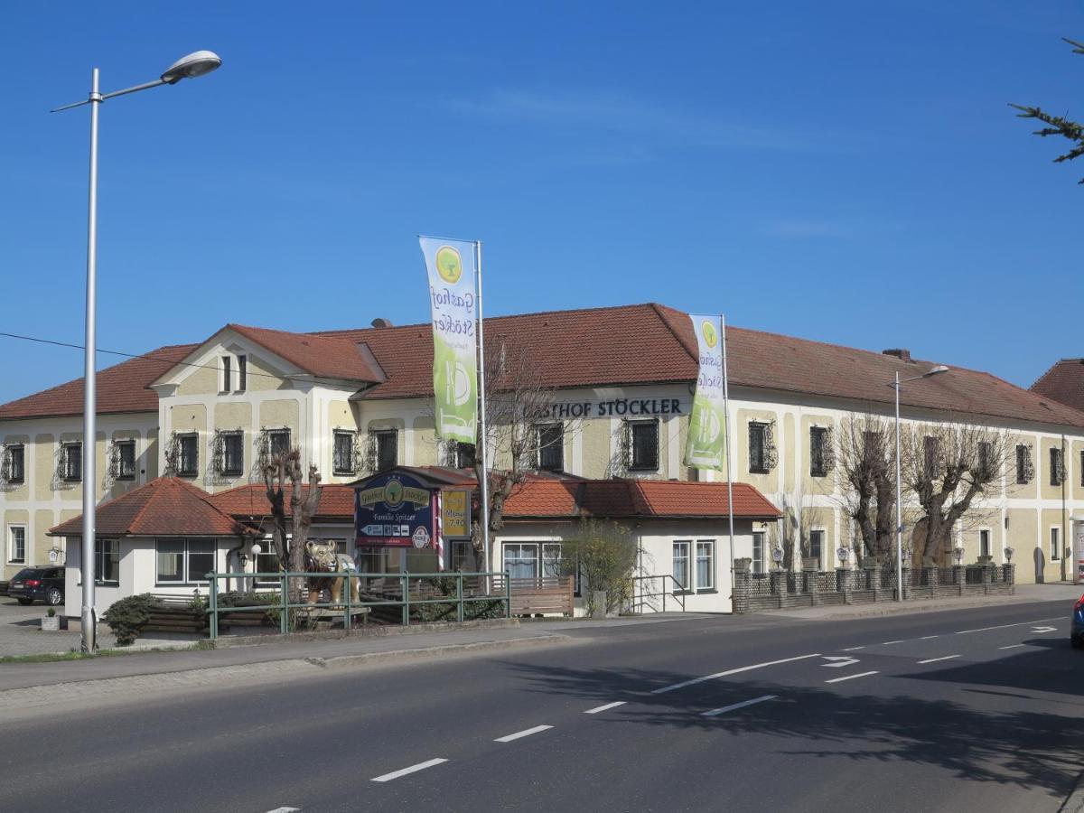 Hotel Gasthof Stoeckler Enns Exterior foto
